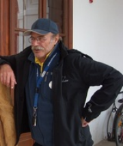 Herec Nový: Sobotka je podvodník. Káže vodu, pije víno